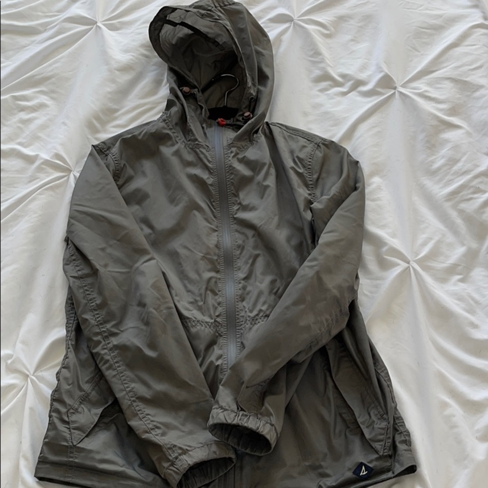 Sperry lightweight raincoat